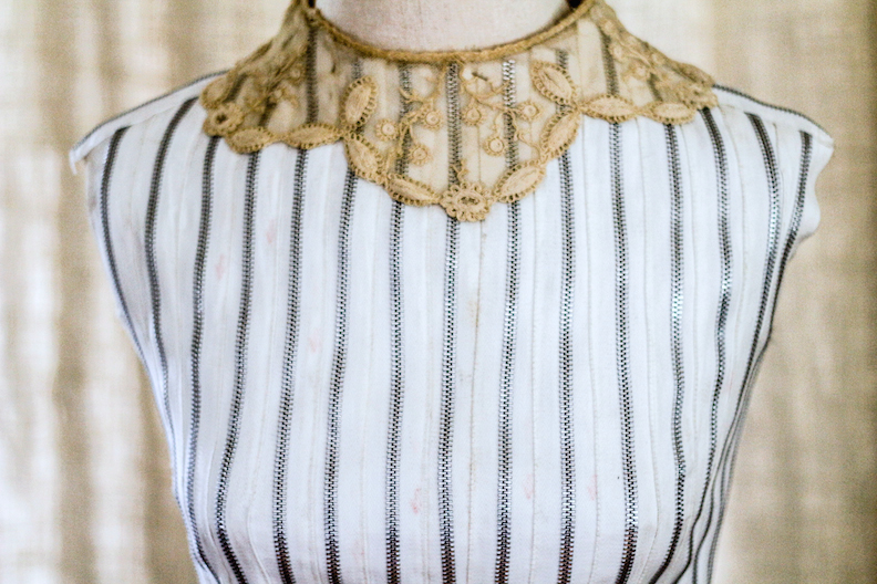 Rabbit Dress- Detail